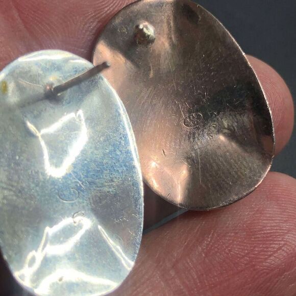 2277 STERLING SILVER Marked 925 EP Elongated Biwi pearl earrings 1" long - Picture 2 of 2